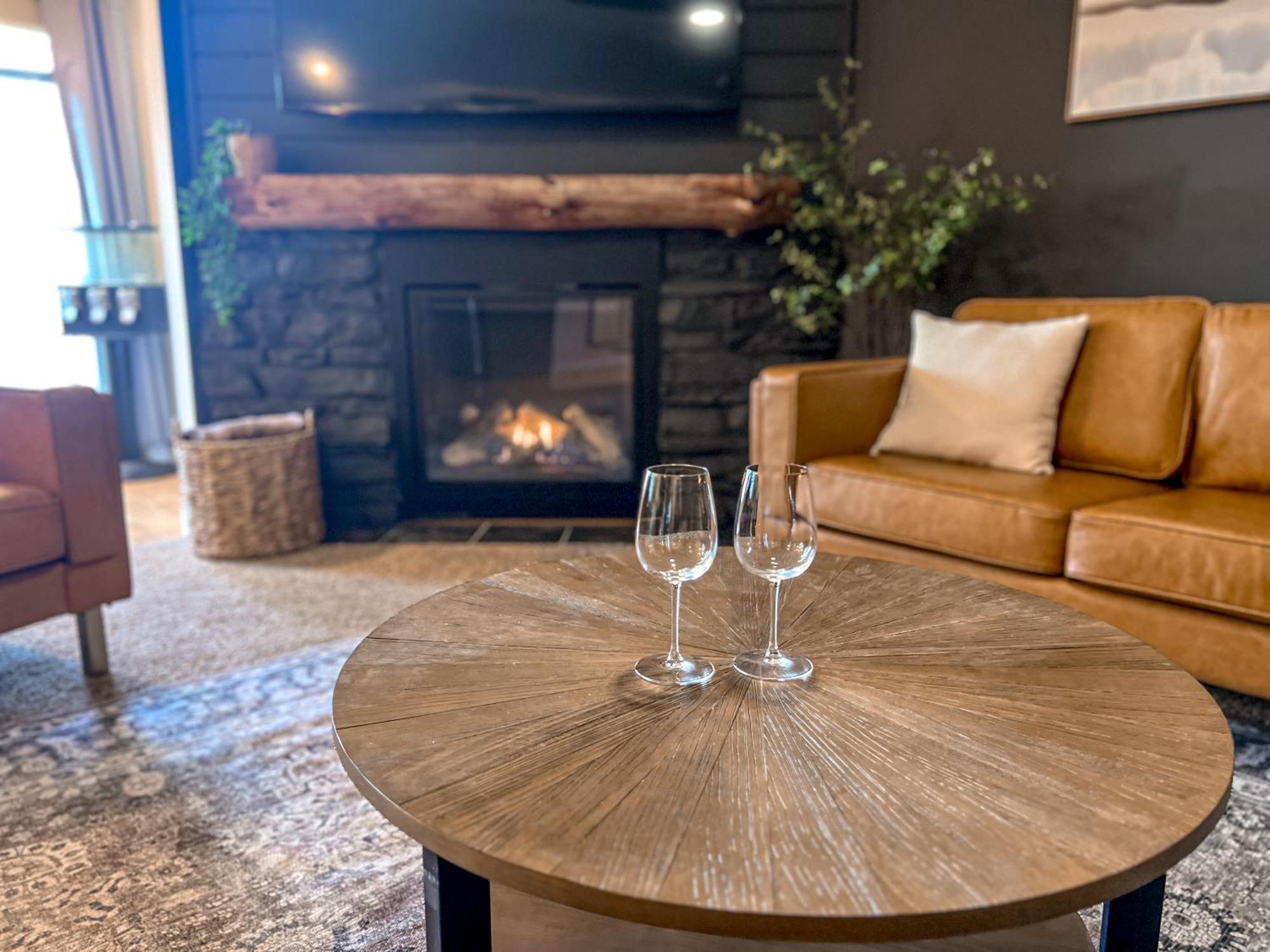 Remodeled Summit Condo At Snowshoe - Modern & Cozy Buitenkant foto